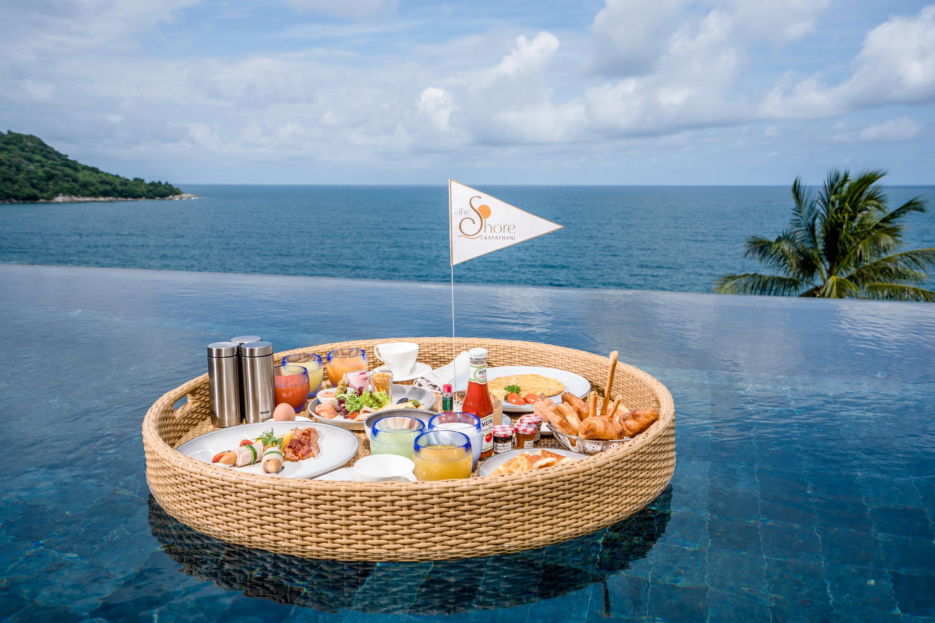 The Shore At Katathani - Adult Only - Sha Extra Plus Экстерьер фото Floating breakfast at the resort